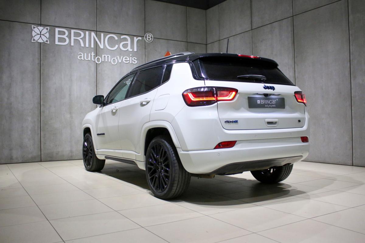 jeep-compass-2023-hibrido-a-gasolina-1332cc