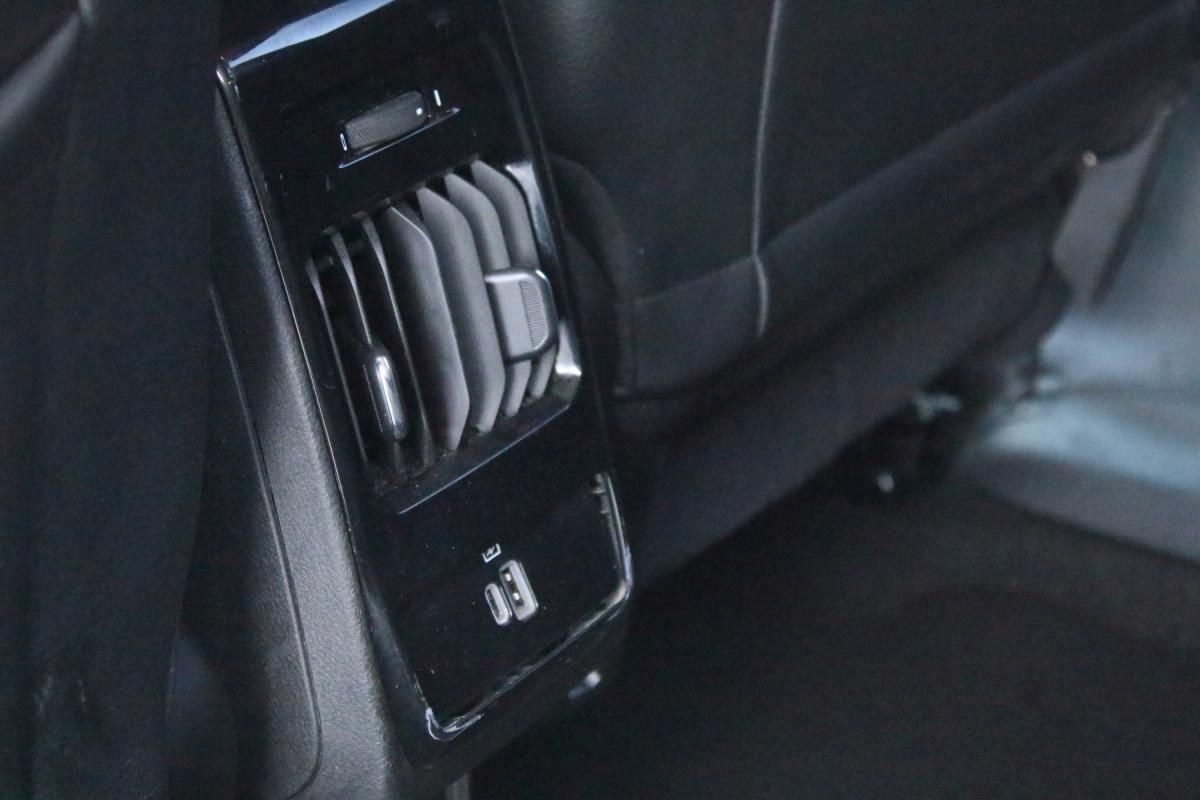 jeep-compass-2023-hibrido-a-gasolina-1332cc