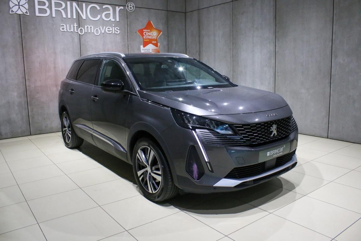 peugeot-5008-2023-gasolina-1199cc