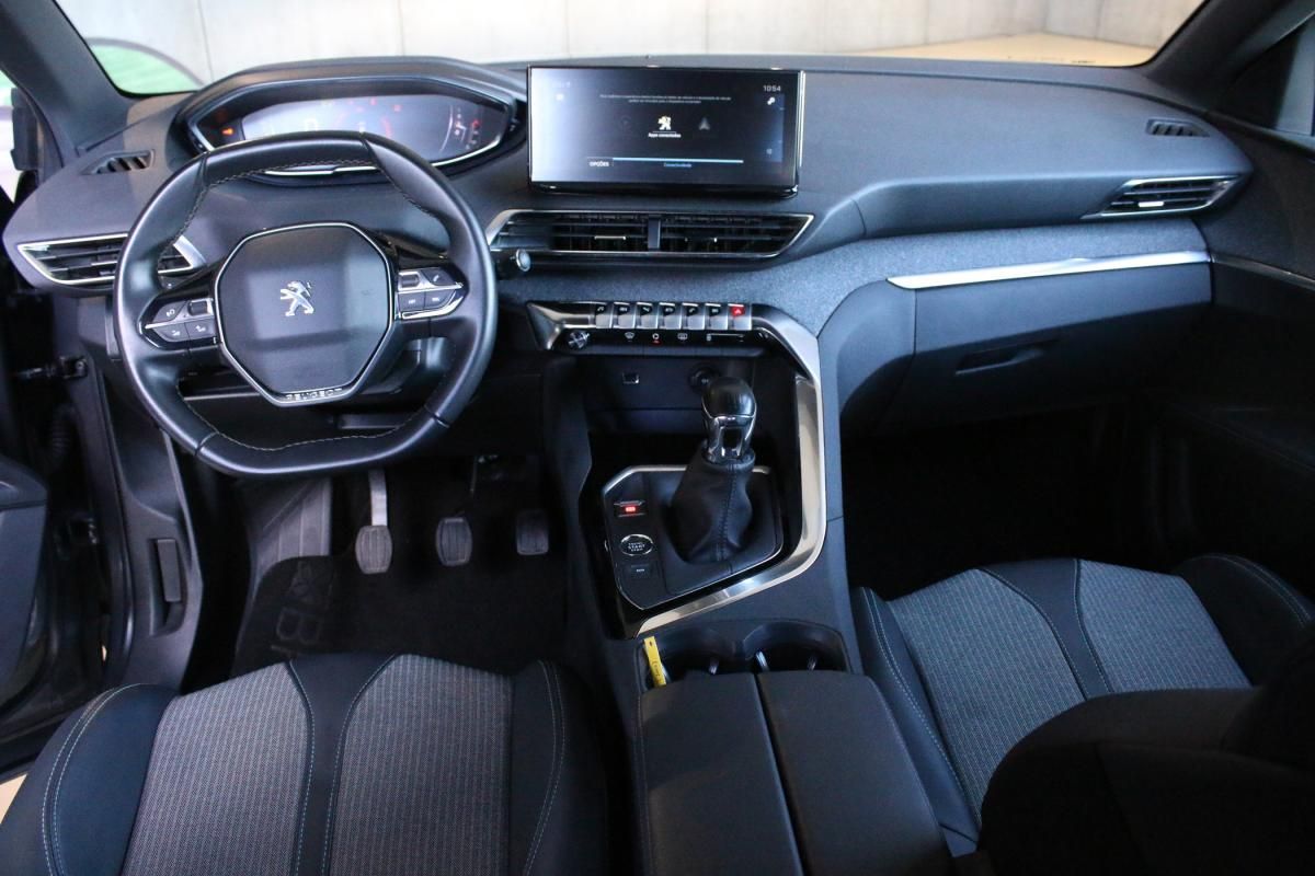 peugeot-5008-2023-gasolina-1199cc