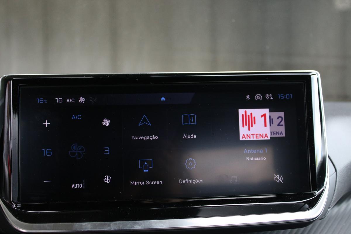 peugeot-2008-2024-gasolina-1199cc