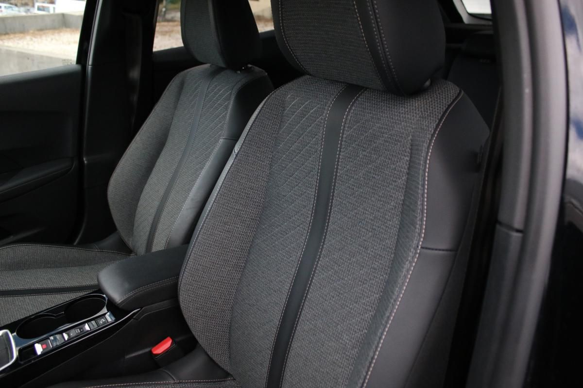 peugeot-2008-2024-gasolina-1199cc