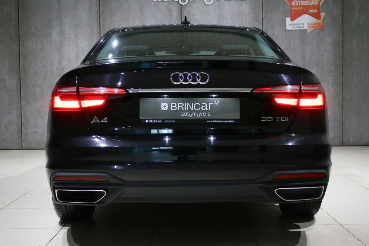 audi-a4-2022-diesel-1968cc
