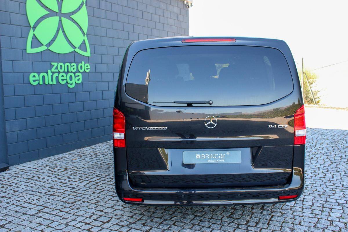 mercedes-benz-vito-2023-diesel-1950cc