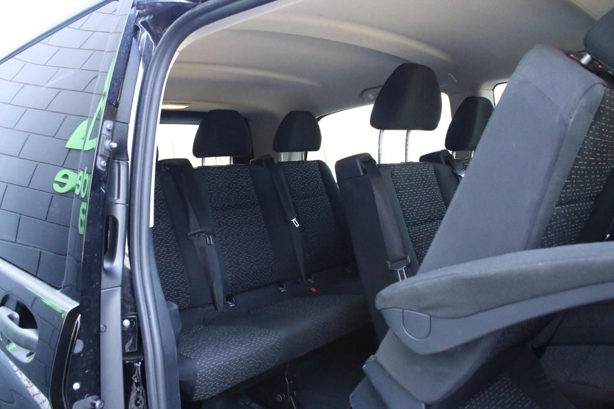 mercedes-benz-vito-2023-diesel-1950cc
