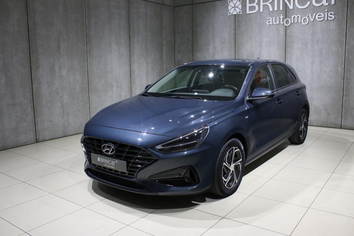 hyundai-i30-2023-gasolina-998cc