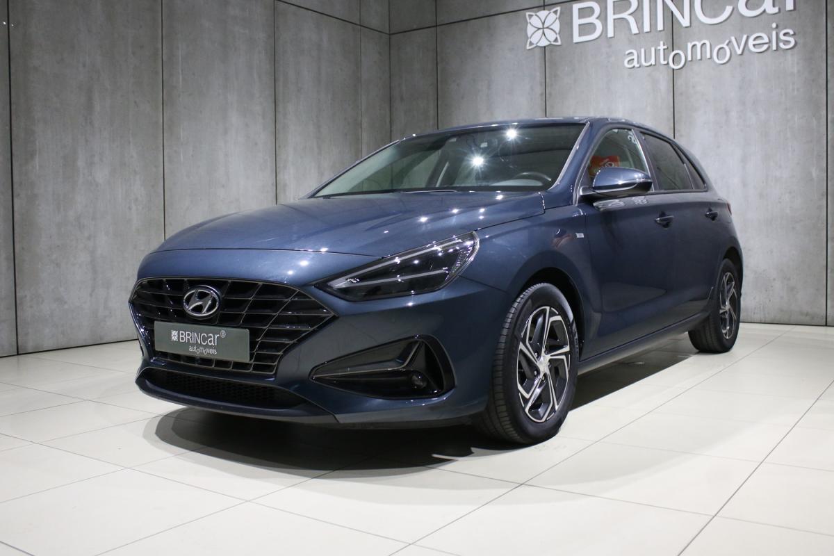 hyundai-i30-2023-gasolina-998cc