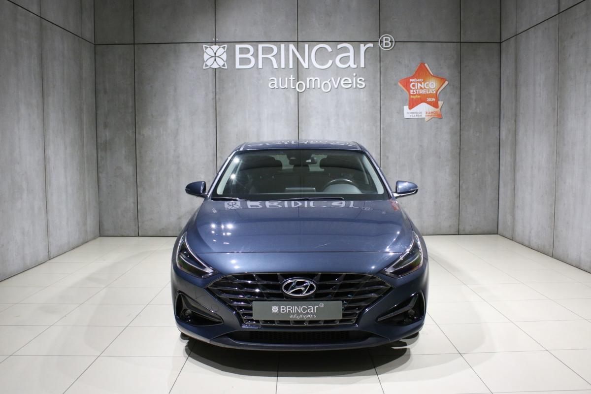 hyundai-i30-2023-gasolina-998cc