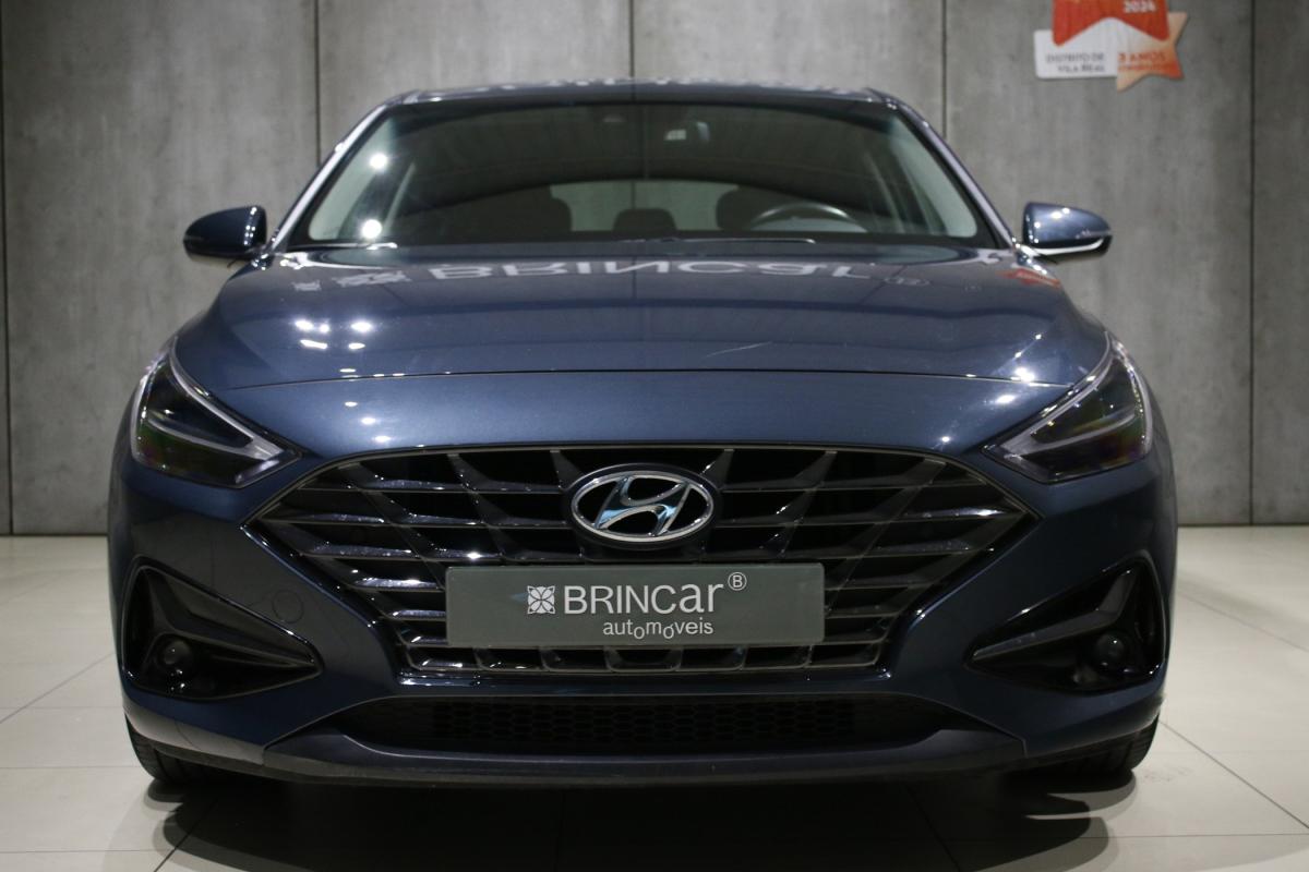 hyundai-i30-2023-gasolina-998cc