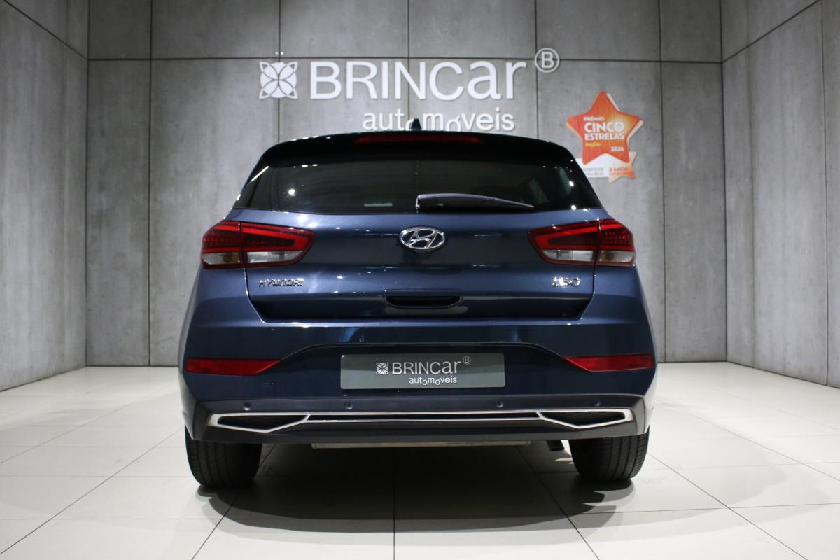 hyundai-i30-2023-gasolina-998cc
