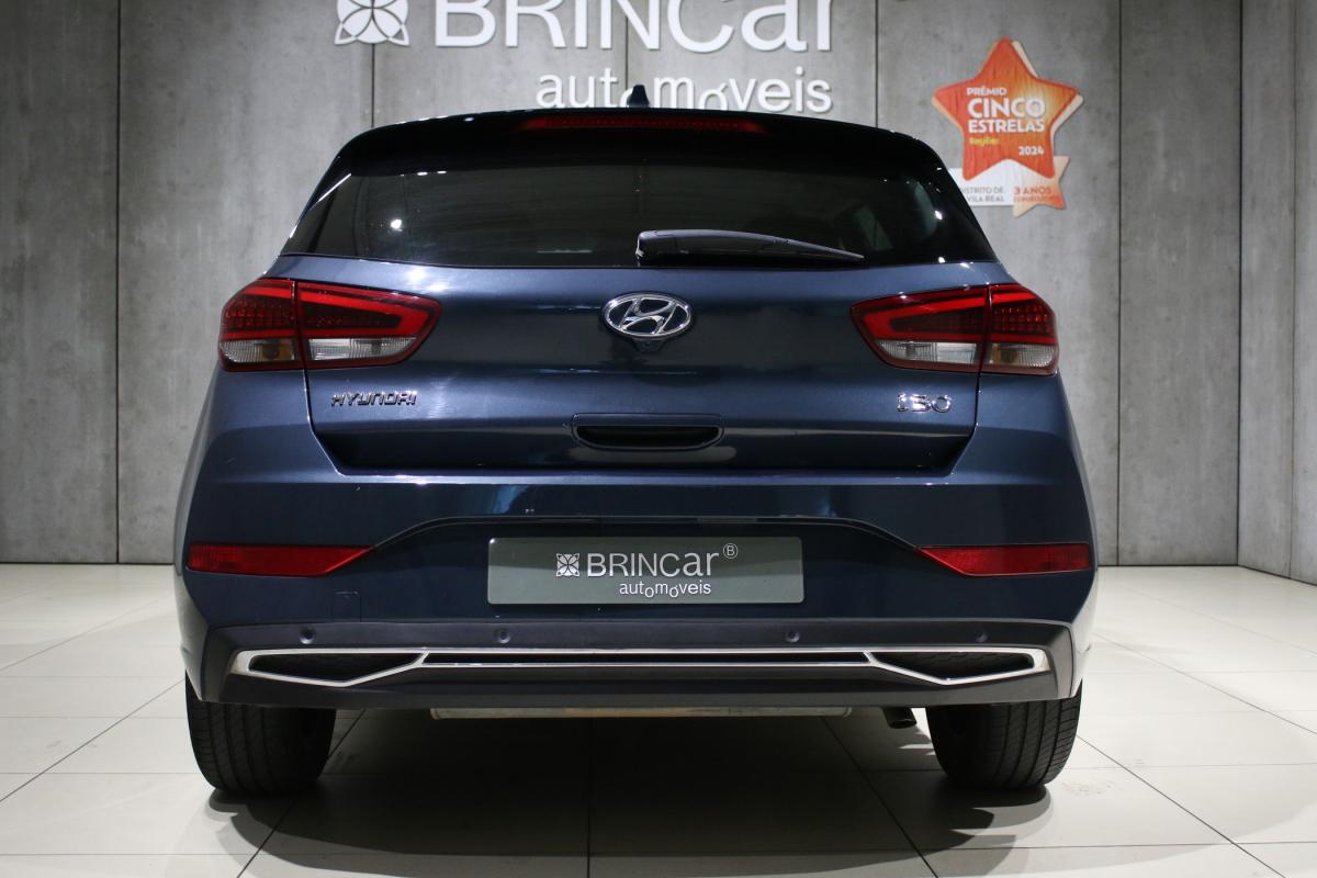 hyundai-i30-2023-gasolina-998cc