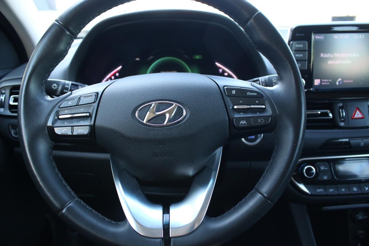 hyundai-i30-2023-gasolina-998cc