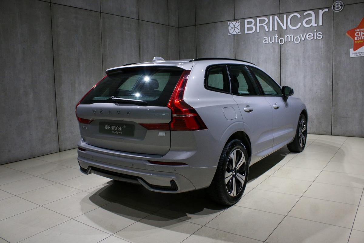 volvo-xc60-2023-hibrido-a-gasolina-1969cc