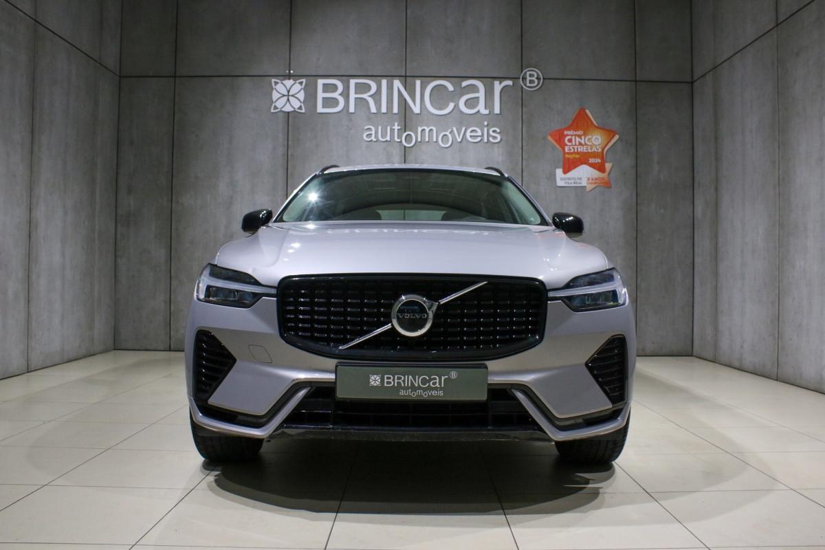 volvo-xc60-2023-hibrido-a-gasolina-1969cc