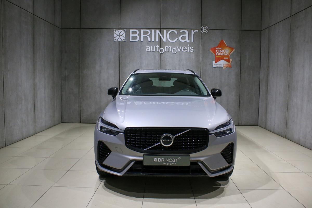 volvo-xc60-2023-hibrido-a-gasolina-1969cc