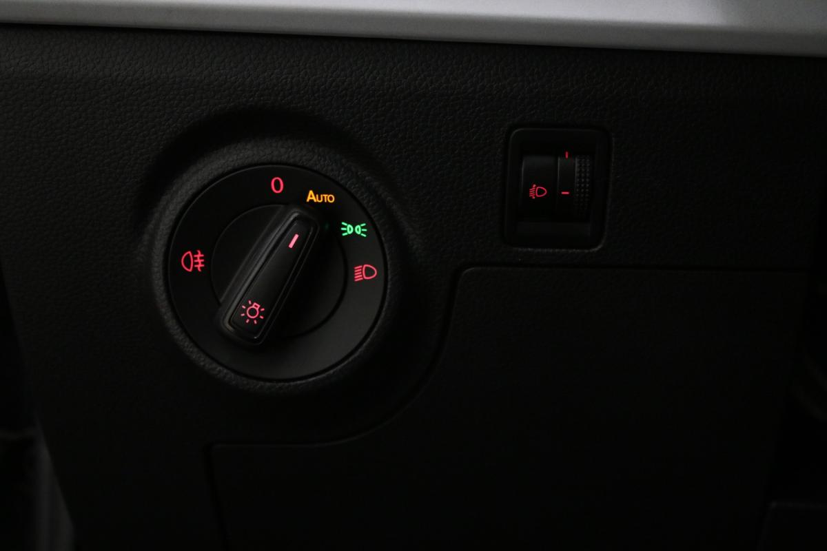 seat-arona-2023-gasolina-999cc