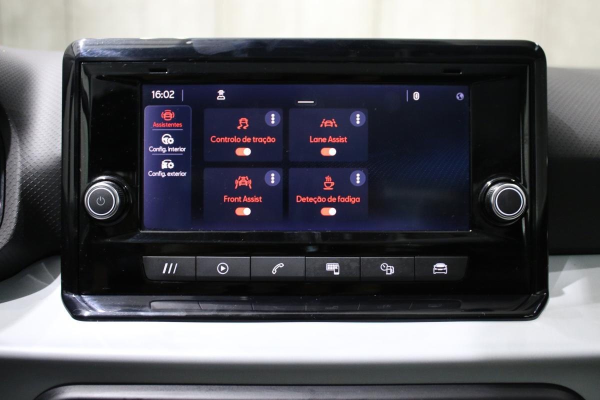 seat-arona-2023-gasolina-999cc