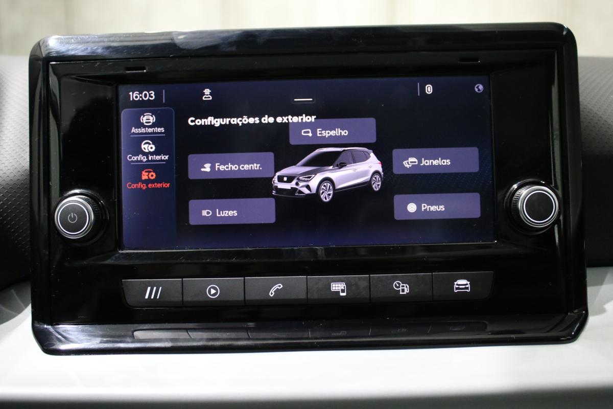 seat-arona-2023-gasolina-999cc