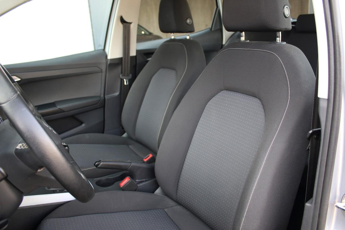 seat-arona-2023-gasolina-999cc