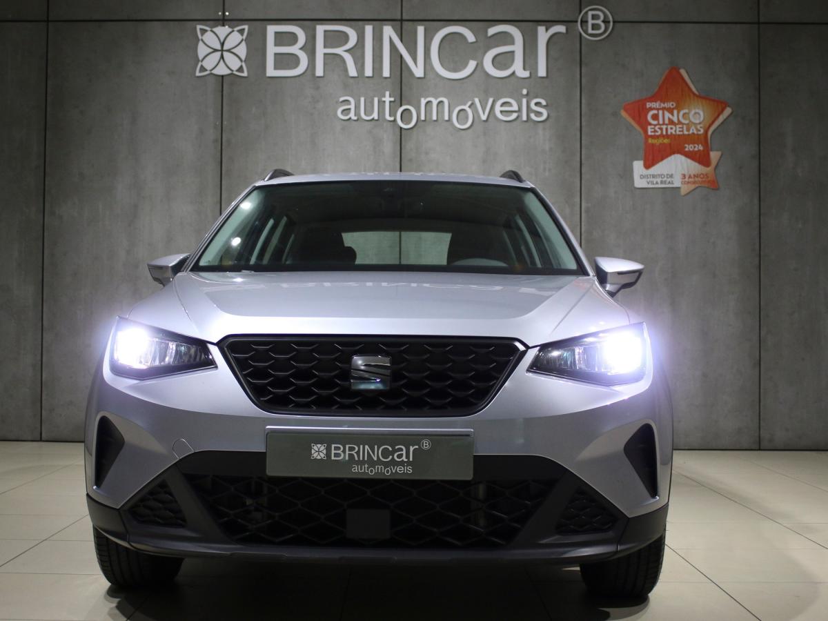 seat-arona-2023-gasolina-999cc