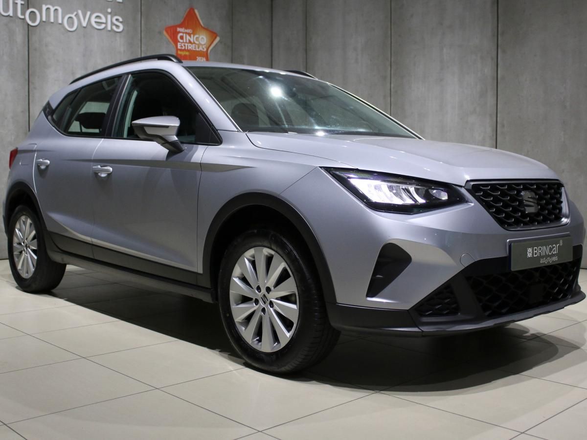 seat-arona-2023-gasolina-999cc