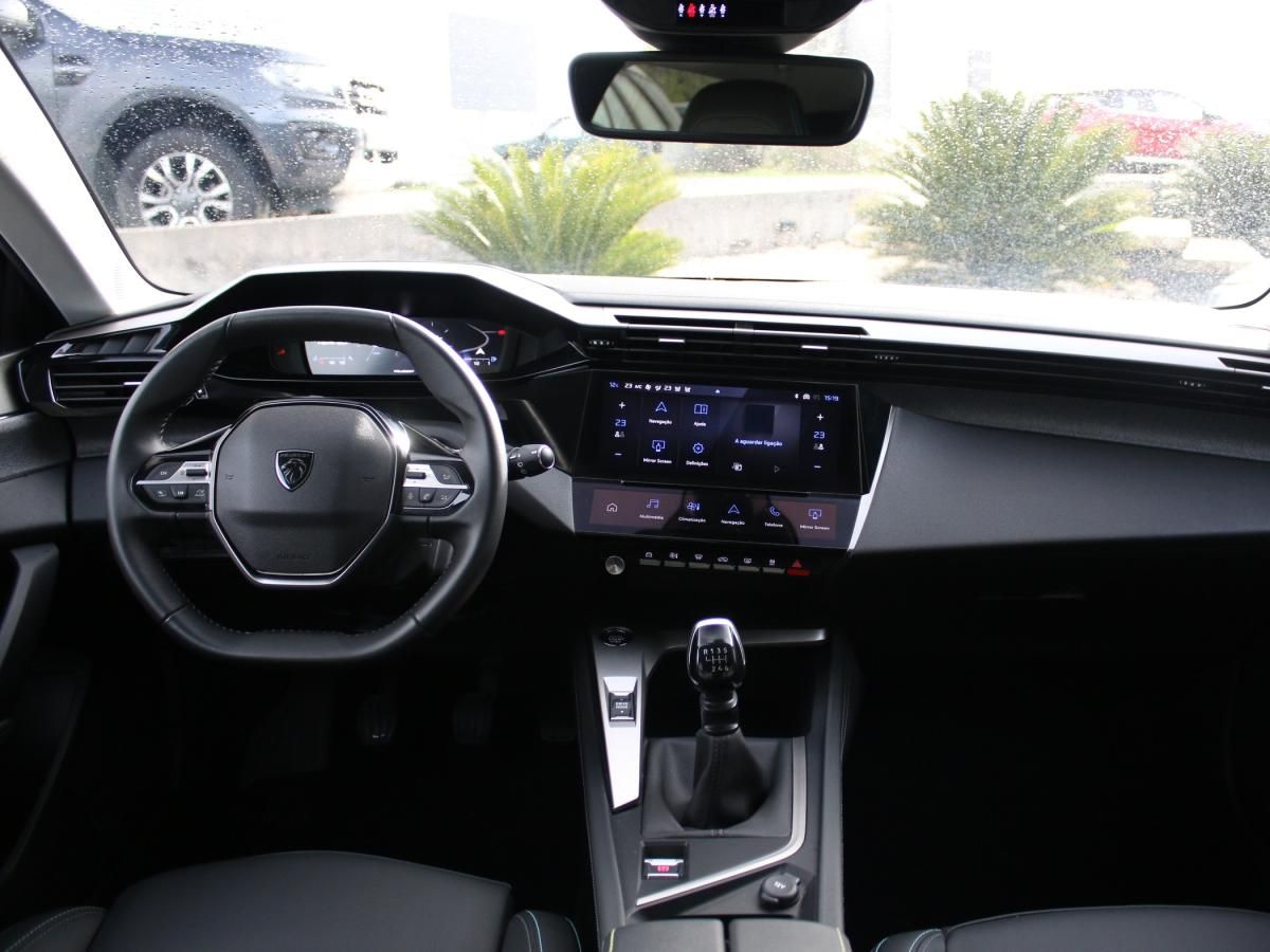 peugeot-308-2024-gasolina-1199cc