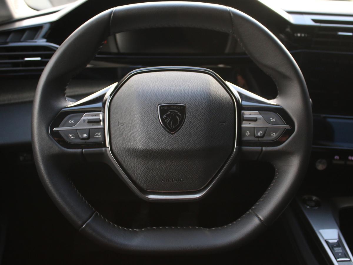 peugeot-308-2024-gasolina-1199cc
