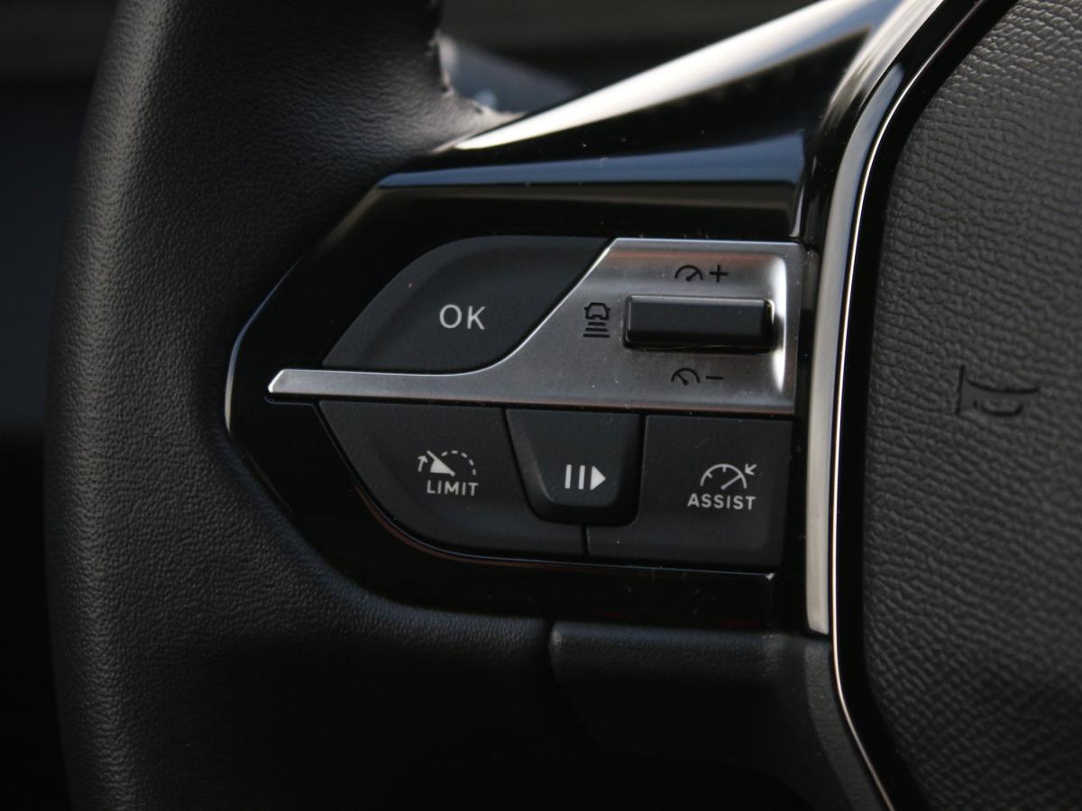 peugeot-308-2024-gasolina-1199cc