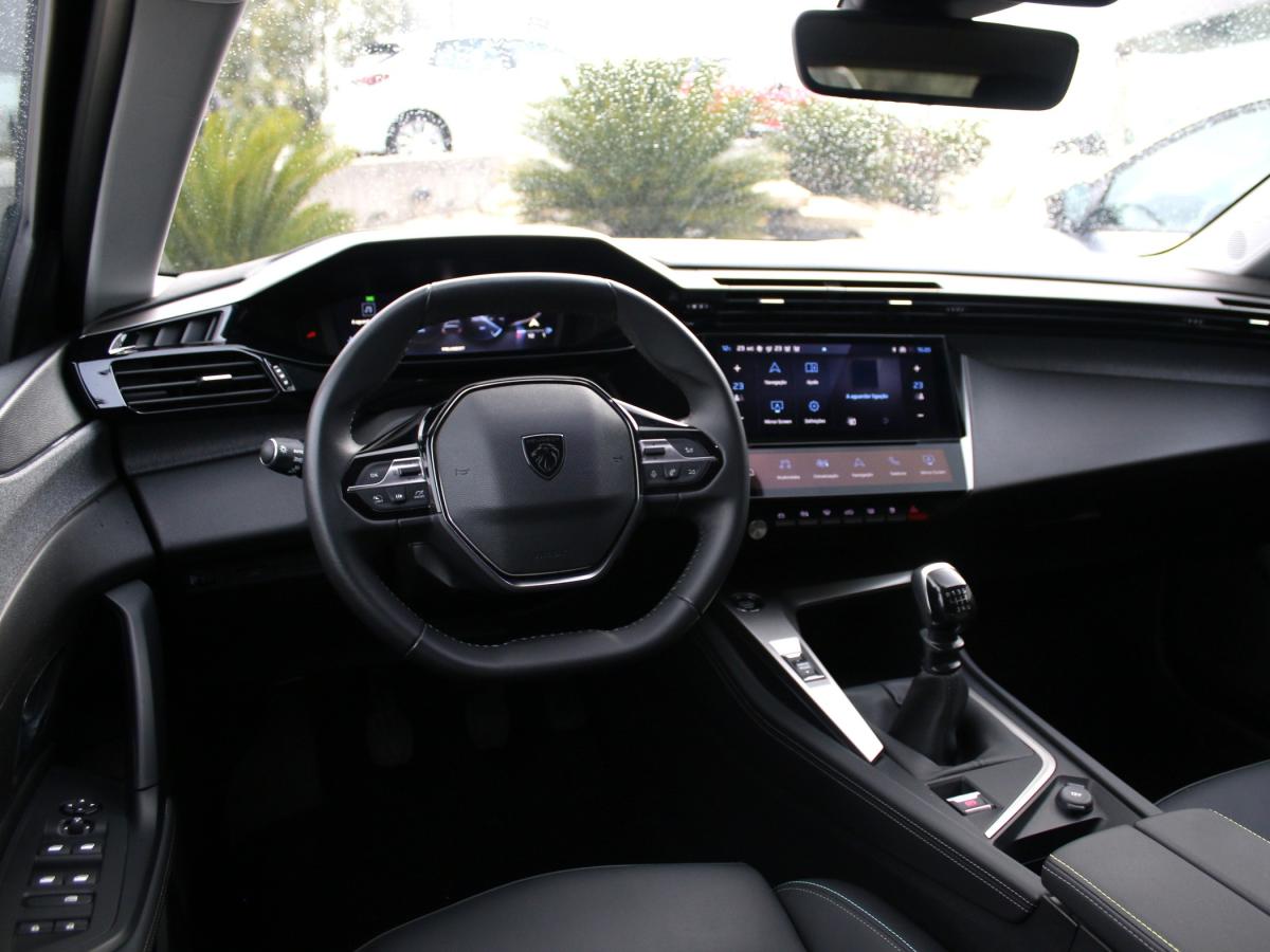 peugeot-308-2024-gasolina-1199cc