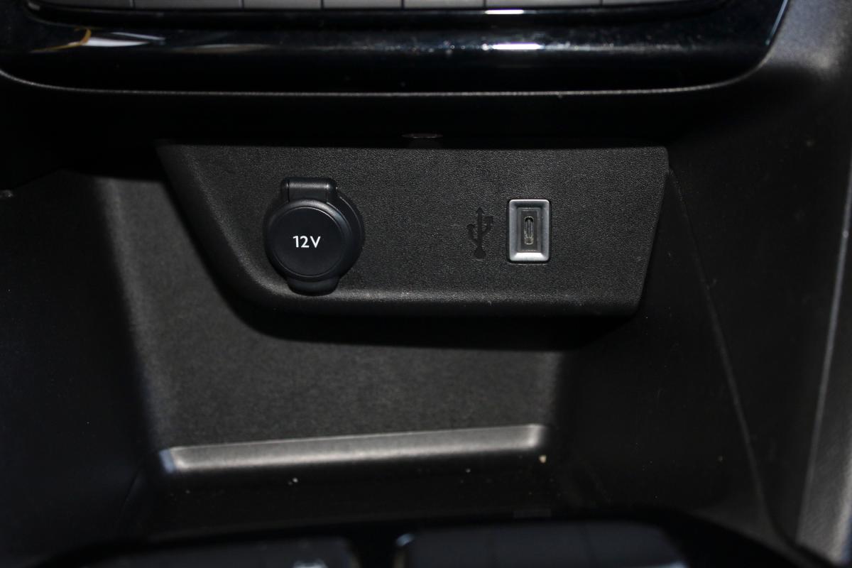 opel-corsa-2025-gasolina-1199cc