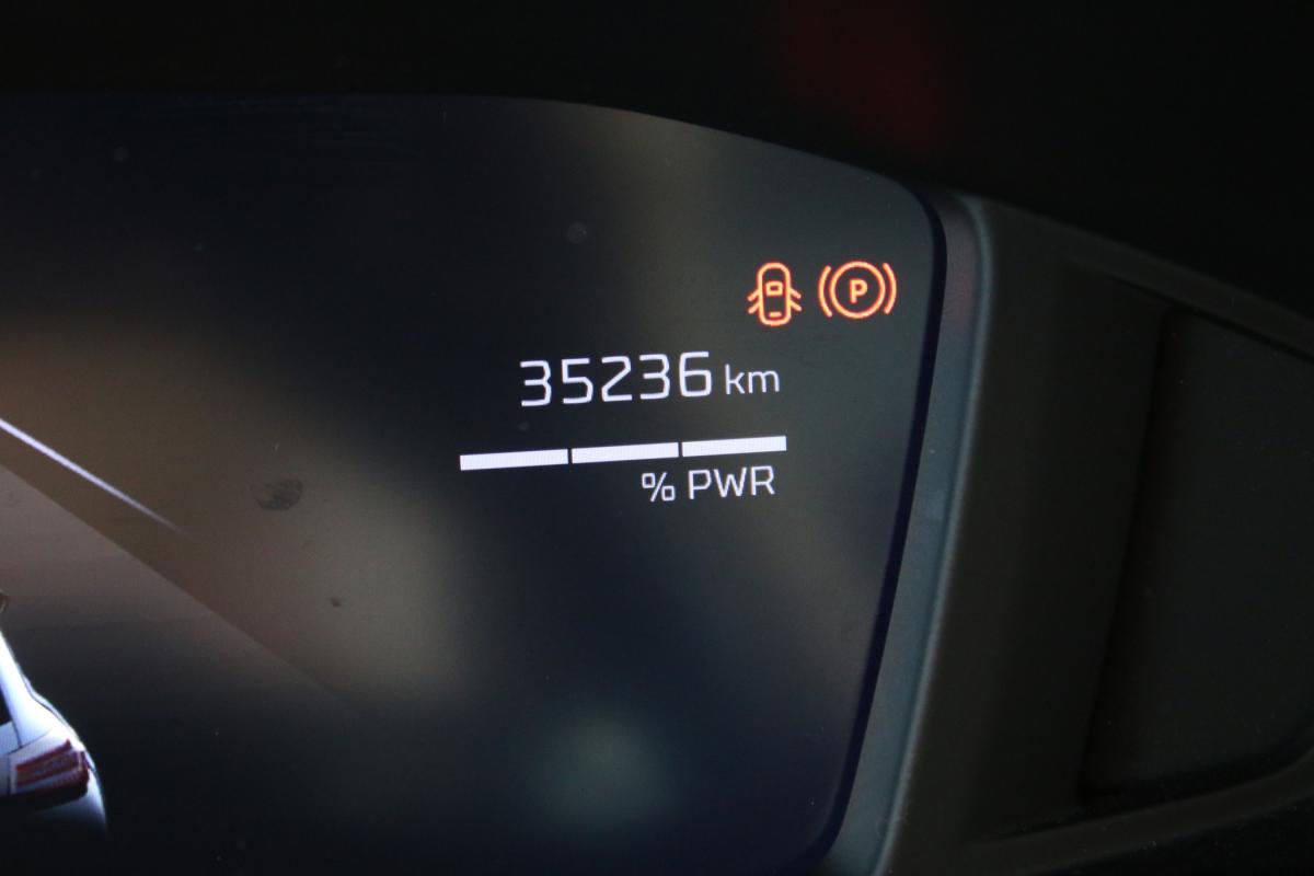 peugeot-208-2025-gasolina-1199cc