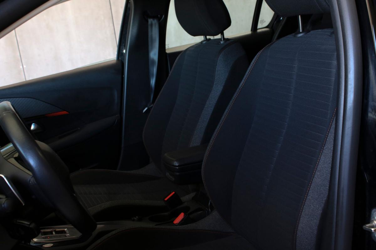 peugeot-208-2023-gasolina-1199cc