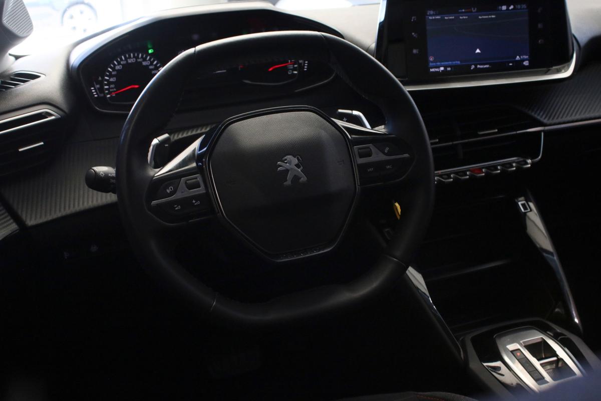 peugeot-208-2023-gasolina-1199cc