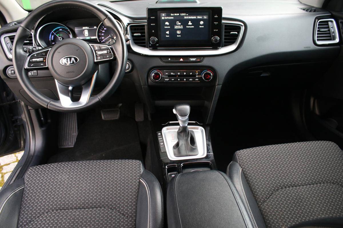 kia-ceed-sw-2021-hibrido-a-diesel-1580cc