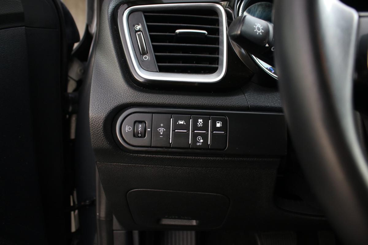 kia-ceed-sw-2021-hibrido-a-diesel-1580cc