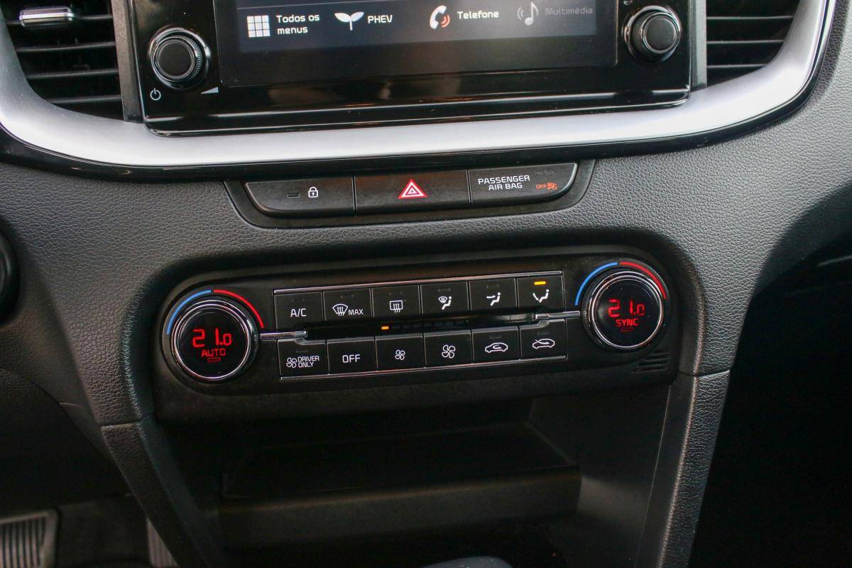 kia-ceed-sw-2021-hibrido-a-diesel-1580cc