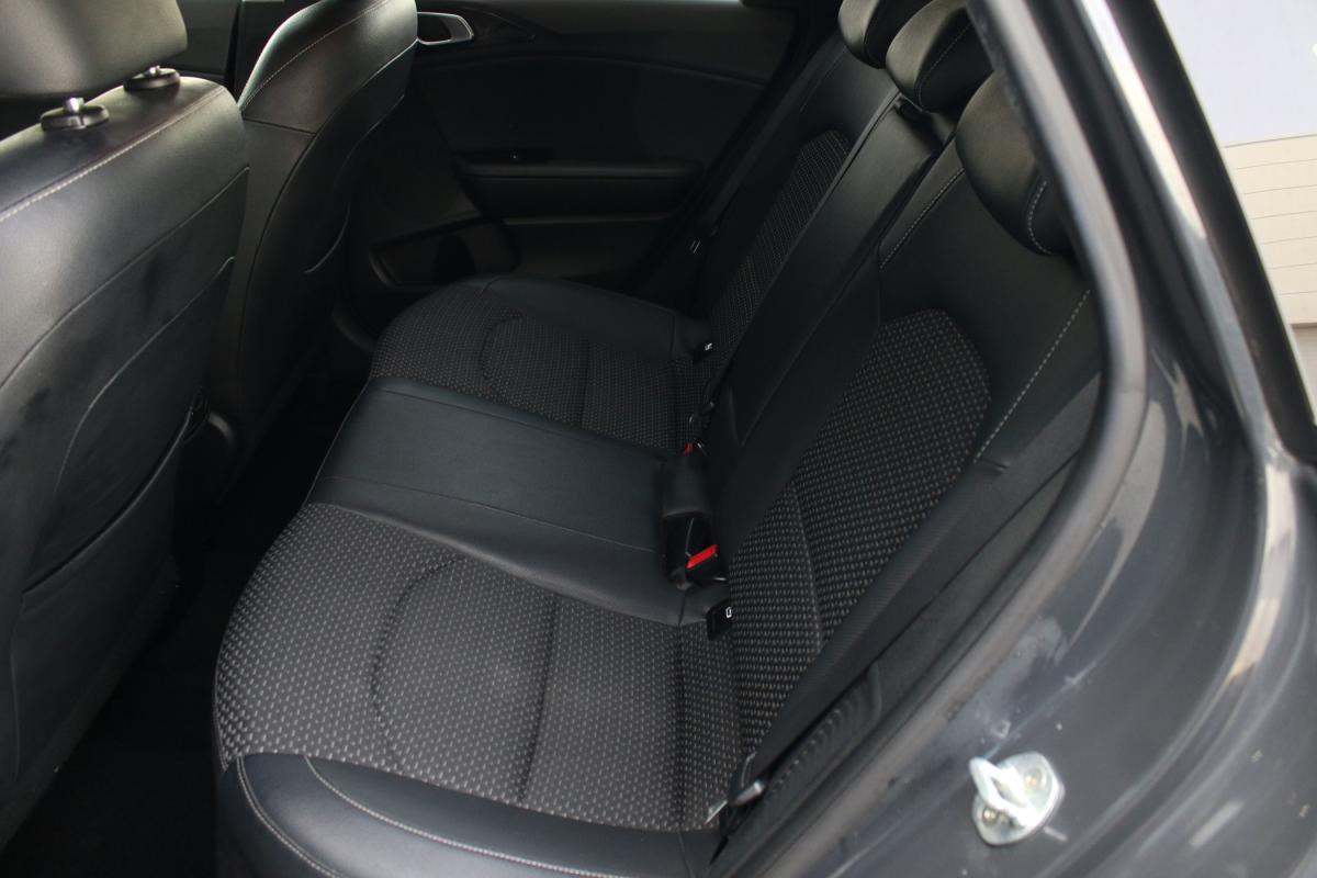 kia-ceed-sw-2021-hibrido-a-diesel-1580cc