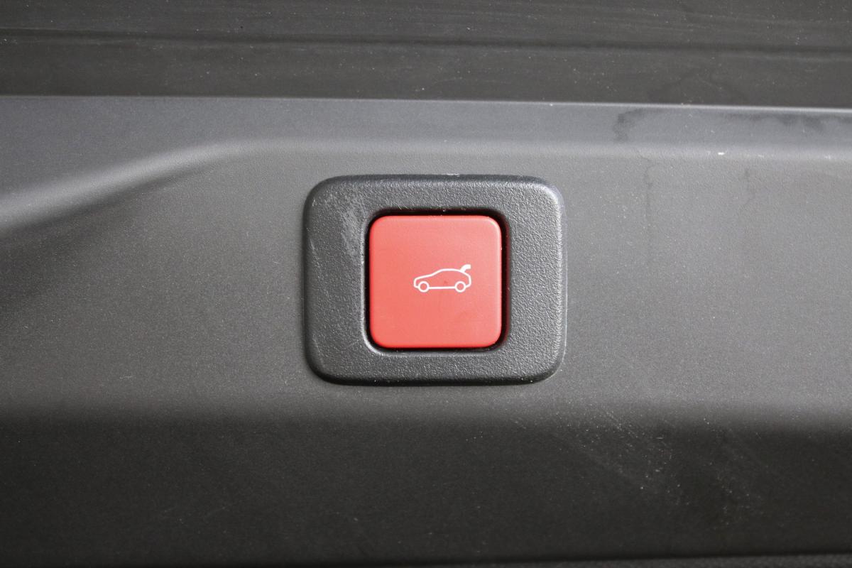 peugeot-3008-2025-gasolina-1199cc