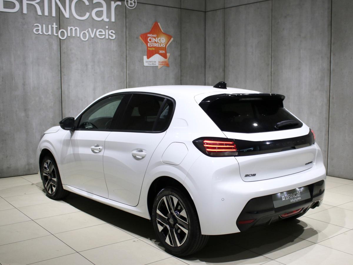 peugeot-208-2025-gasolina-1199cc