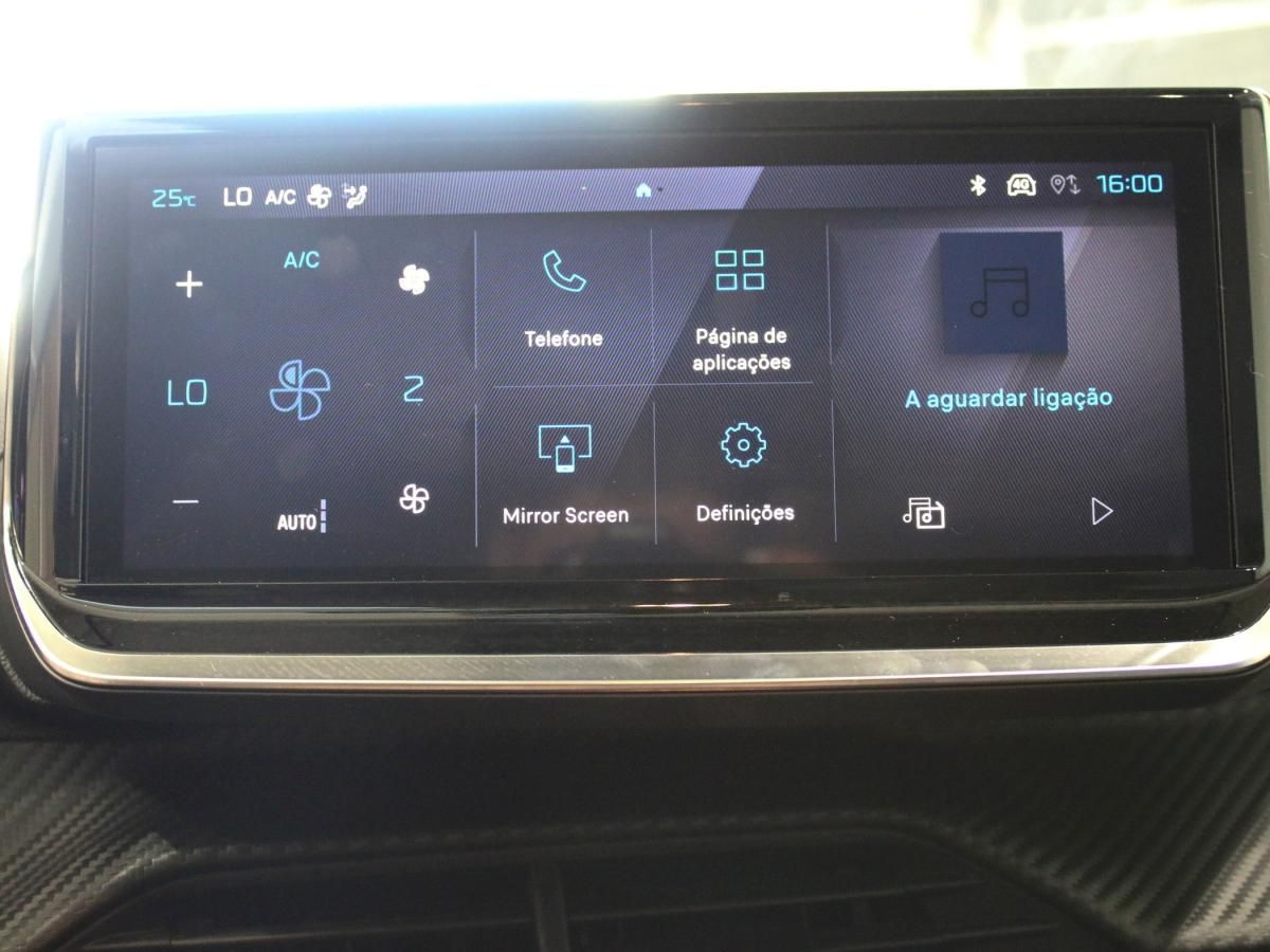 peugeot-208-2025-gasolina-1199cc