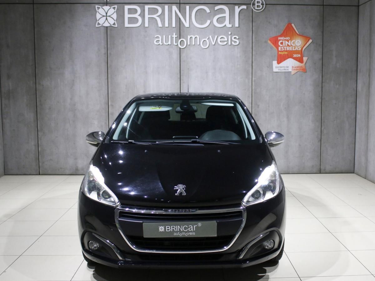 peugeot-208-2017-gasolina-1199cc