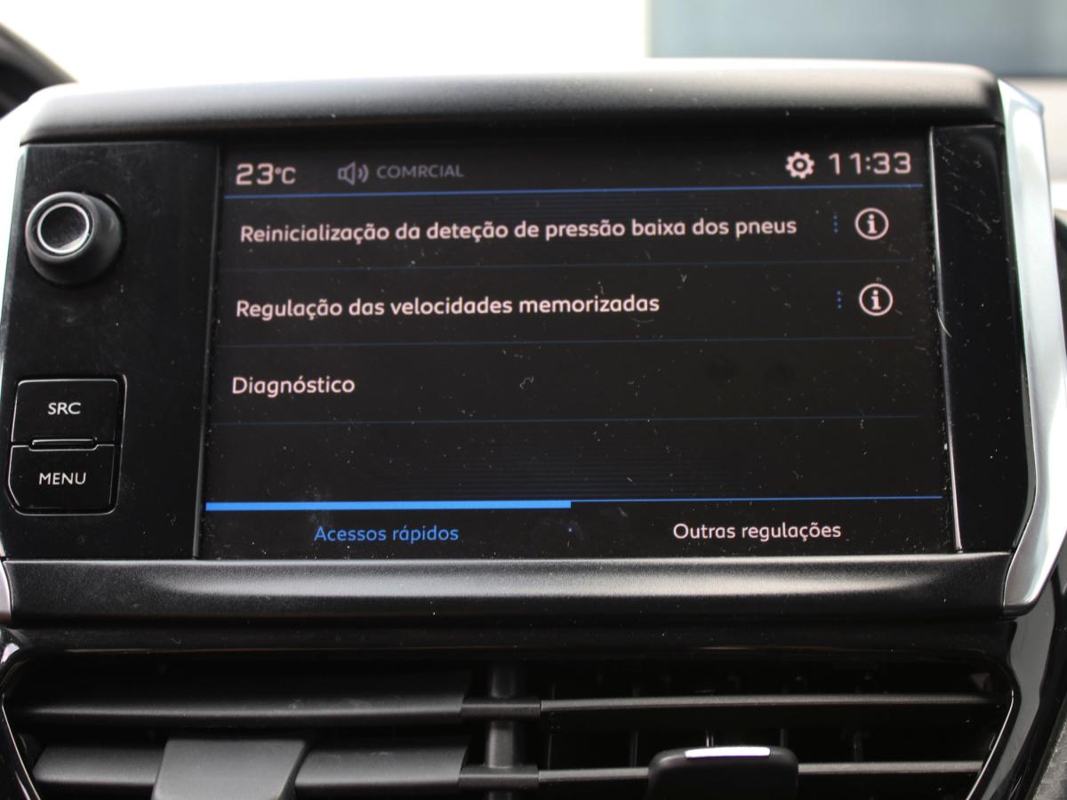 peugeot-208-2017-gasolina-1199cc