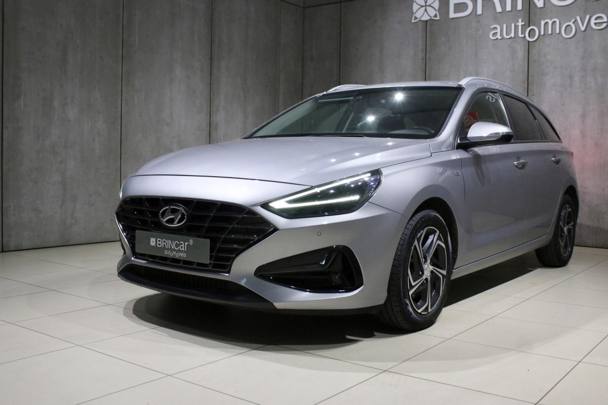 hyundai-i30-sw-2023-gasolina-998cc