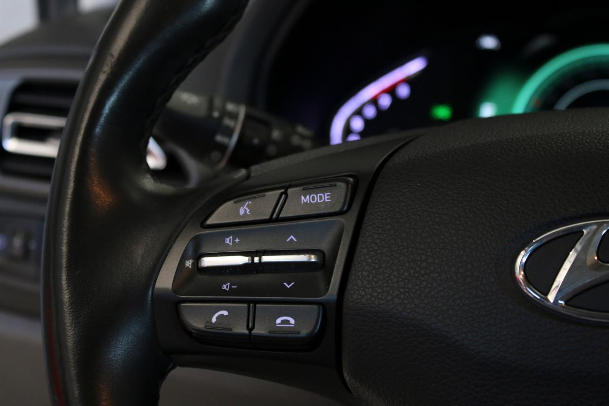 hyundai-i30-sw-2023-gasolina-998cc