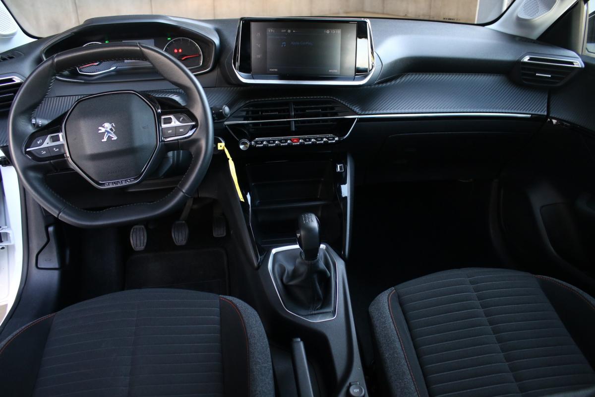 peugeot-208-2022-gasolina-1199cc