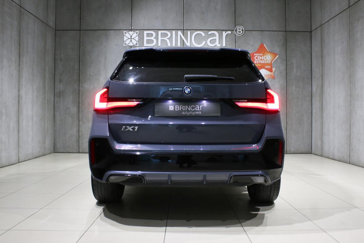 bmw-ix-2023-eletrico-500cc