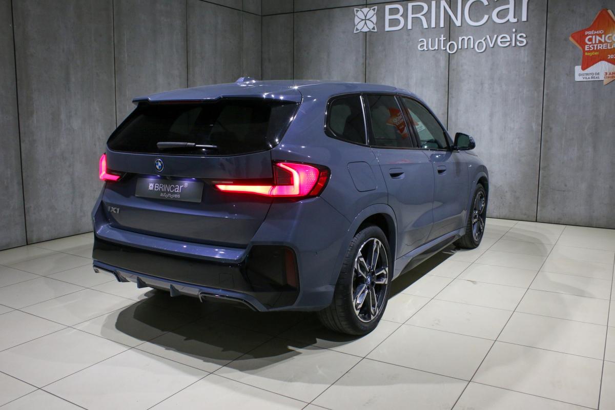 bmw-ix-2023-eletrico-500cc