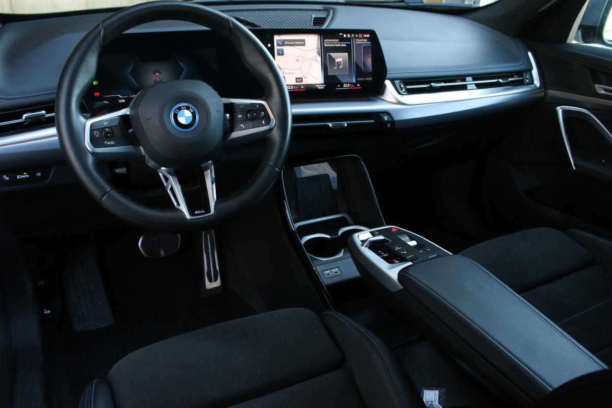 bmw-ix-2023-eletrico-500cc