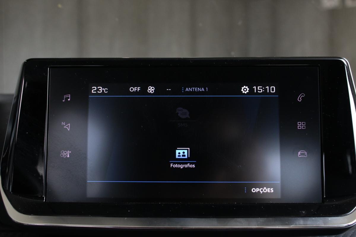 peugeot-208-2023-gasolina-1199cc