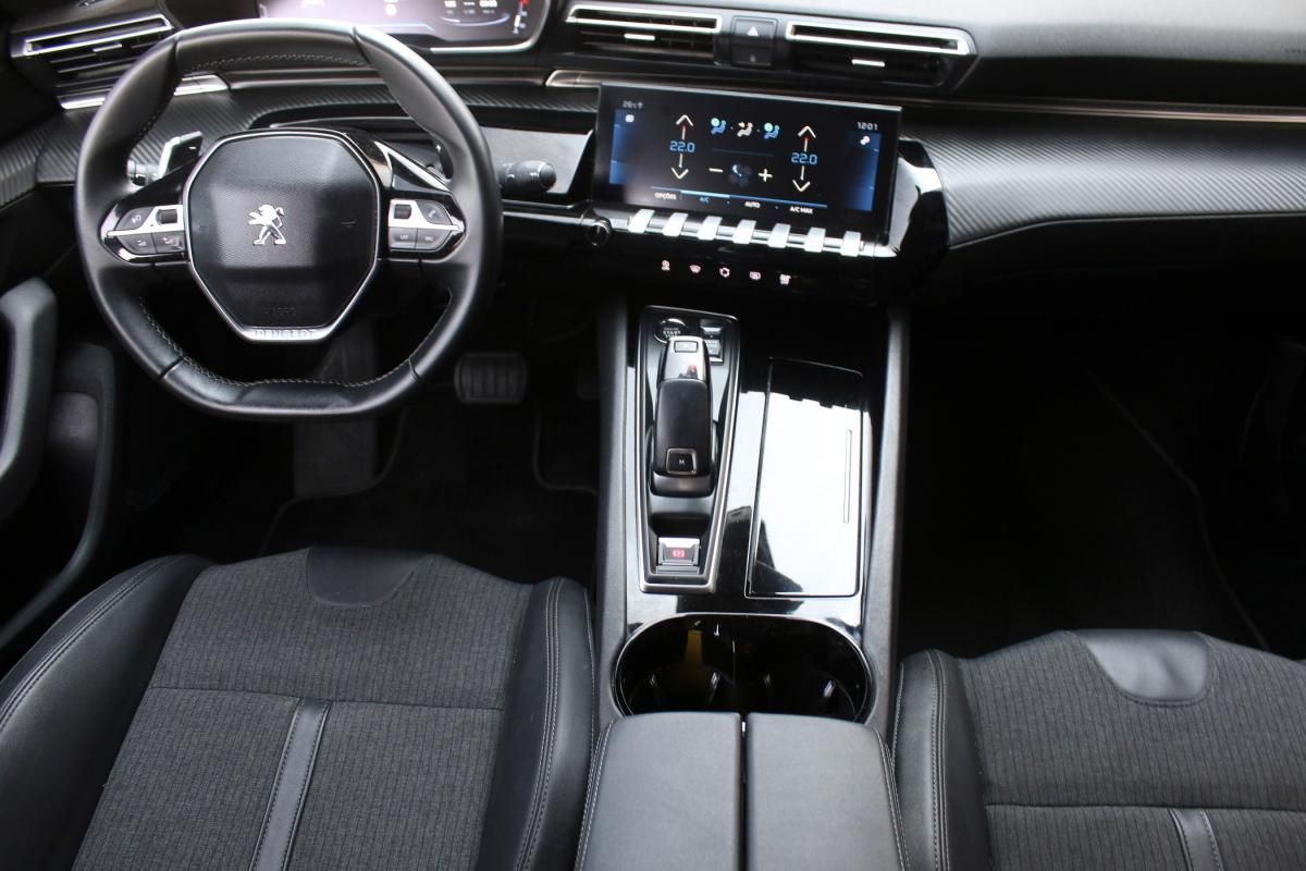 peugeot-508-2022-gasolina-1199cc